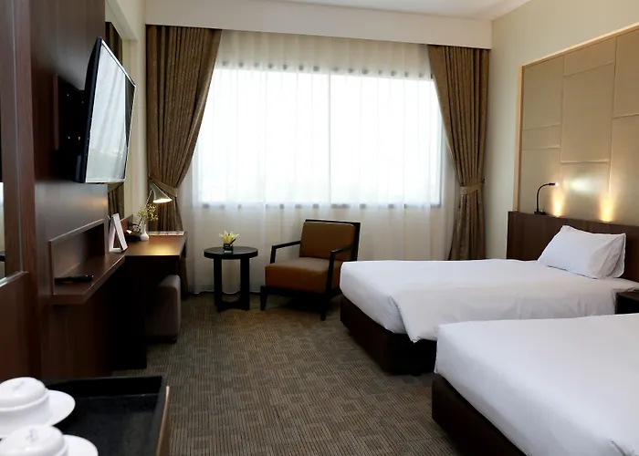 Louis Tavern 3* Bangkok