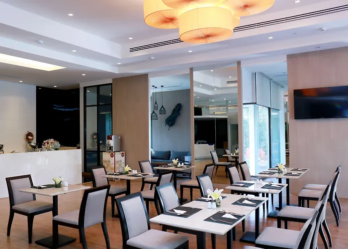 Louis Tavern 3* Bangkok