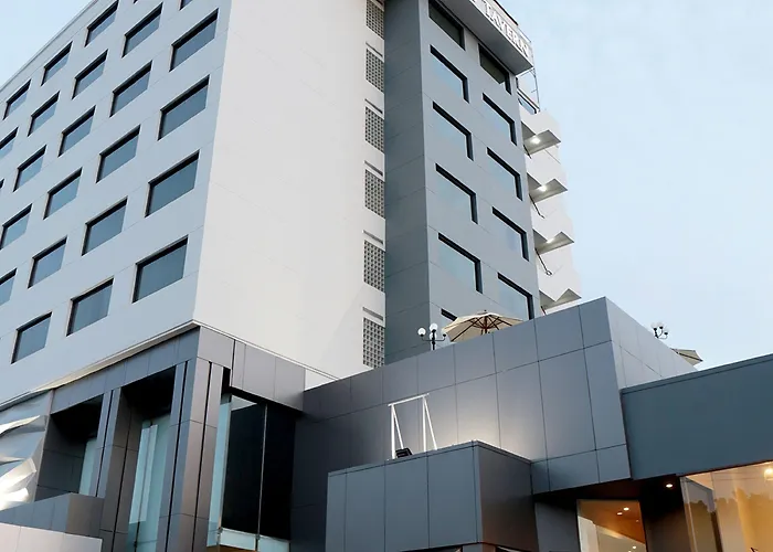 Louis Tavern Hotel 3*