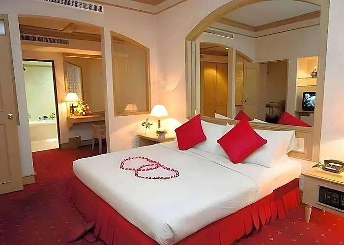 Louis Tavern 3* Bangkok