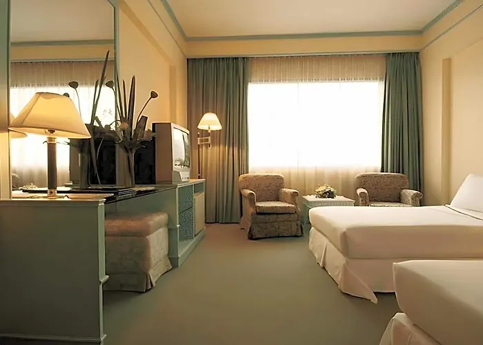 Hotel Louis Tavern 3*