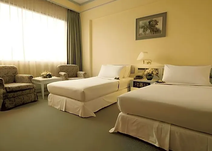 Louis Tavern Hotel Bangkok