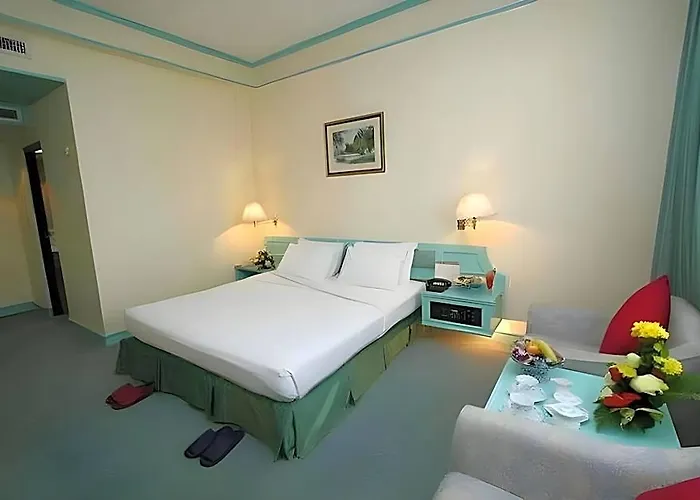 Hotel Louis Tavern 3*