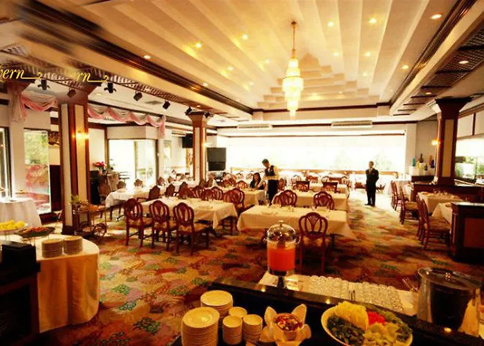Hotel Louis Tavern