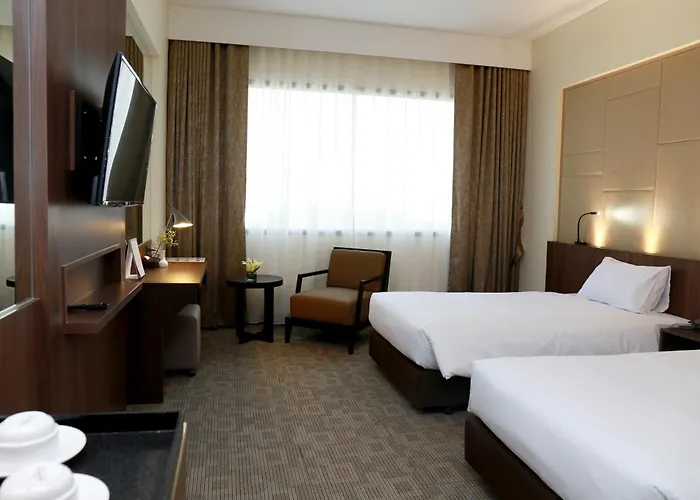 Hotel Louis Tavern Bangkok